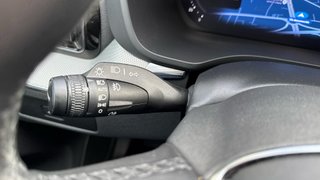 VOLVO XC60 2.0 B4 D PLUS DARK AUTO 5P
