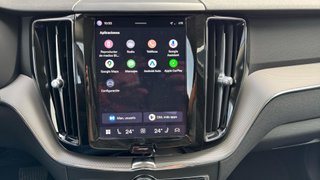 VOLVO XC60 2.0 B4 D PLUS DARK AUTO 5P