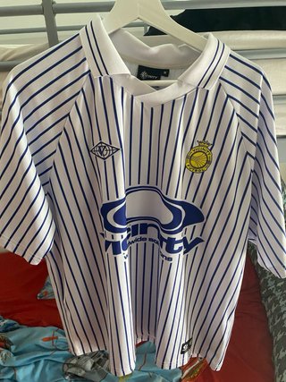 Camiseta Vicinity Rayas Azules y Blancas