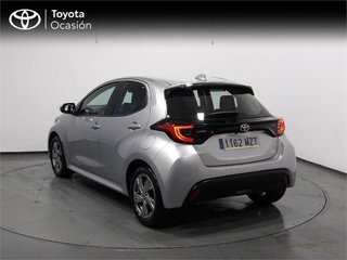 TOYOTA Yaris 1.5 120H Active Plus