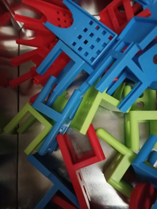 Juego de Mesa Sillas Falomir Caja Metal