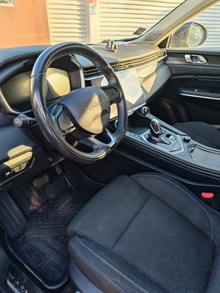 LYNK & CO 01 2022