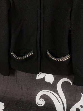 Giacca Zara Nera con Borchie e Colletto Alto
