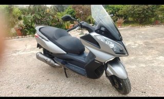Moto kymco Superdink 2014