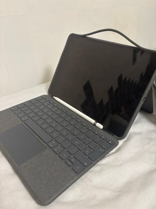 Pack!=iPad Air 3 64GB + Apple Pencil 1 + Logitech