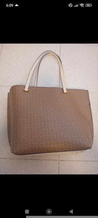 Bolso Tote Guess
