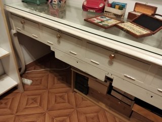 Tablero antiguo de mercería de los años 70