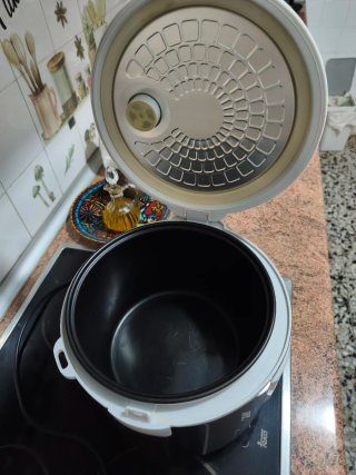 Olla Exprés Multiusos Coker Matic