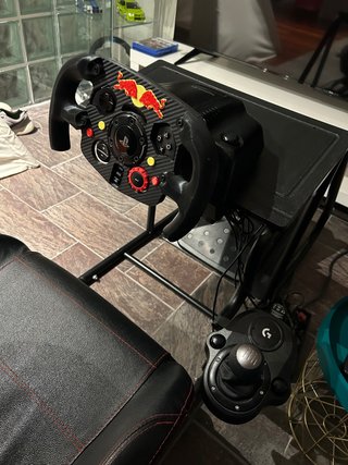 Volante Logitech G29 con estructura+ gran turismo7