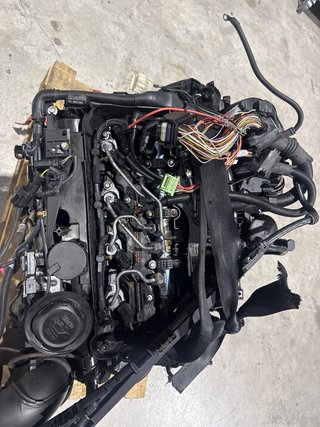Motor BMW N47D20C Completo