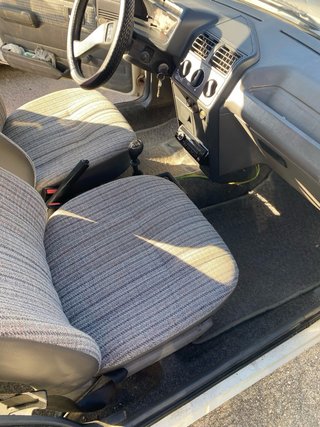 Peugeot 205 GR