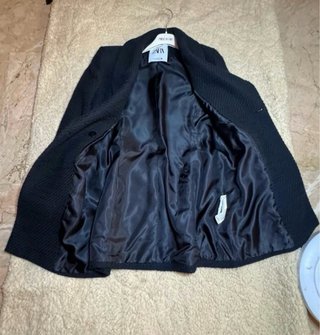 Giacca Zara bouclé nera bottoni oro XS