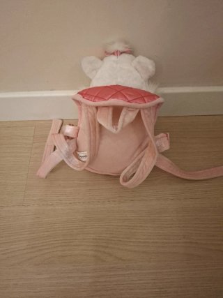 Peluche blanco con mochila