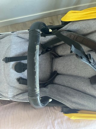 Carro Bugaboo Fox 2 Amarillo + Capazo