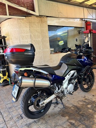 Suzuki V-Strom DL1000 Adventure