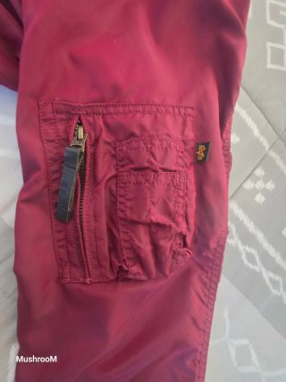 Chaqueta Alpha Industries Roja Reversible