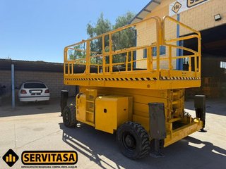 PLATAFORMA DE TIJERA DIESEL 15 METROS