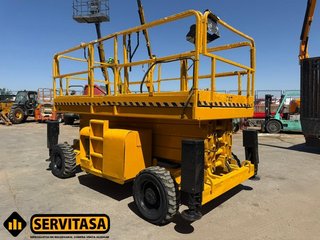 PLATAFORMA DE TIJERA DIESEL 15 METROS