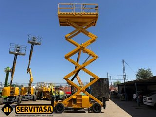PLATAFORMA DE TIJERA DIESEL 15 METROS