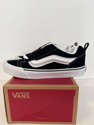 Vans Knu Skool