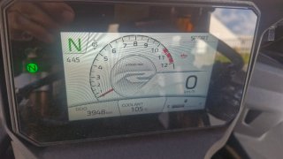 Yamaha R9 2025