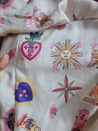 Vestito portafogli colorato con disegni