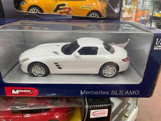 Mercedes SLS AMG bianca auto telecomandata
