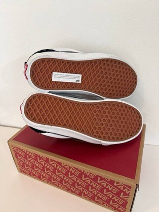 Vans Knu Skool