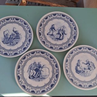 Set 4 Piatti Decorativi Blu e Bianchi
