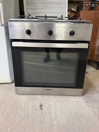 Horno Beko 60cm con Vitrocerámica de Gas