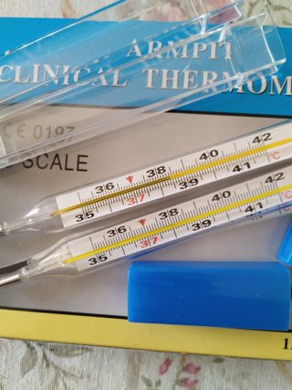 2 Termo strumenti temperatura corporea ascellare