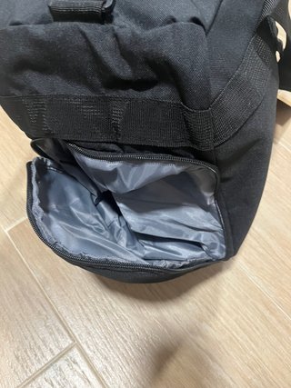 Mochila deportiva TNF a estrenar