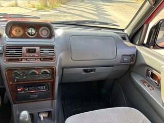 Mitsubishi Galloper 2003