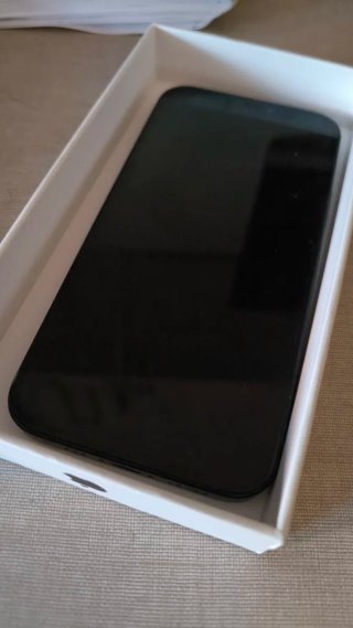 iPhone 12 128GB Negro + cargador