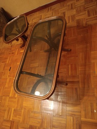 Juego de 2 mesas auxiliares de madera y cristal