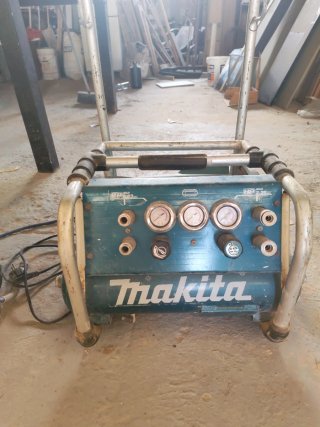 Compresor Makita Alta Presión