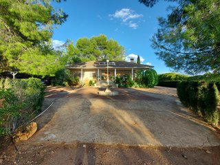 Chalet independiente con piscina