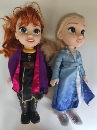 Muñecas Elsa y Anna Frozen