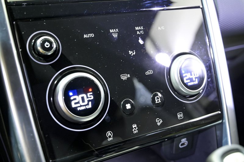 Land Rover Discovery Sport 2022, foto 42