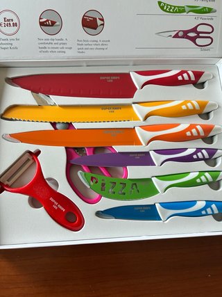 Set coltelli Knife forbici e pelapatate