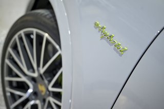 Porsche Cayenne Turbo S E-Hybrid