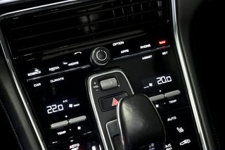 Porsche Panamera 4S