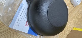 Wok de hierro fundido negro