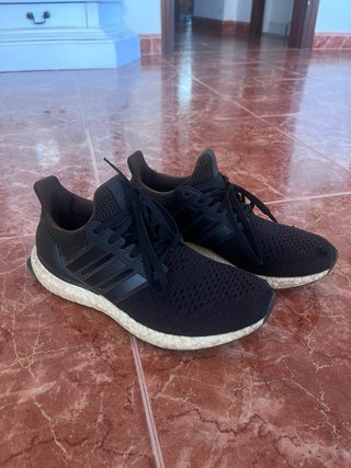 Zapatillas Adidas Running Negras Blancas