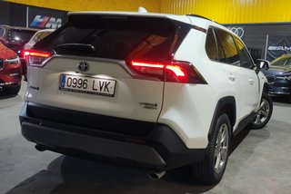 Toyota RAV4 4x4 220H Hibrido 4WD - 44.000km