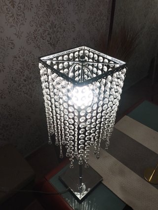 Lámpara de mesa cristal y metal