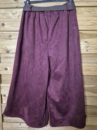 Pantalón ancho antelina burdeos