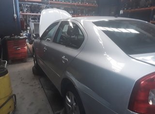 1809736 skoda depresor freno / 03l145100 octavia