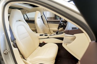 Porsche Panamera 4 E-Hybrid