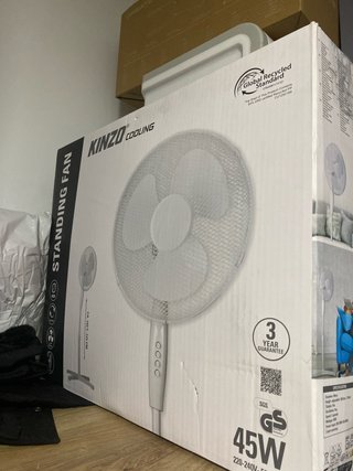 Ventilador de Pie Kinzo Cooling 45W